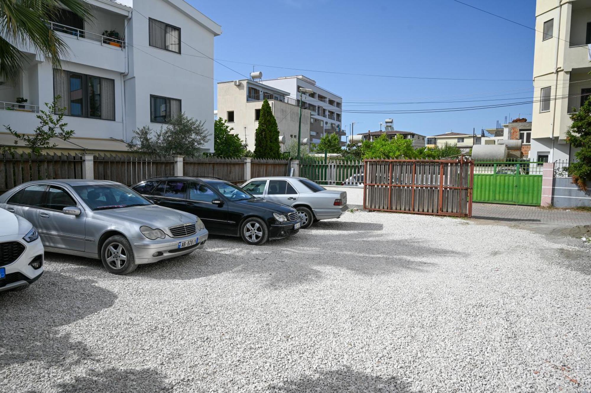 Monduro Hotel Durres Luaran gambar